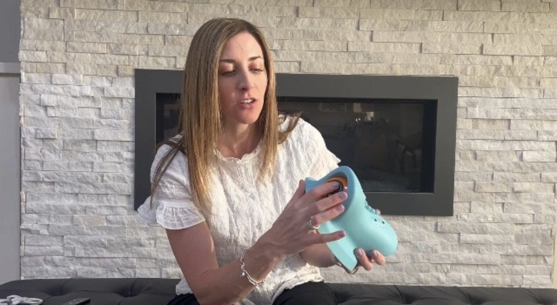 Courtney holding her Recervo